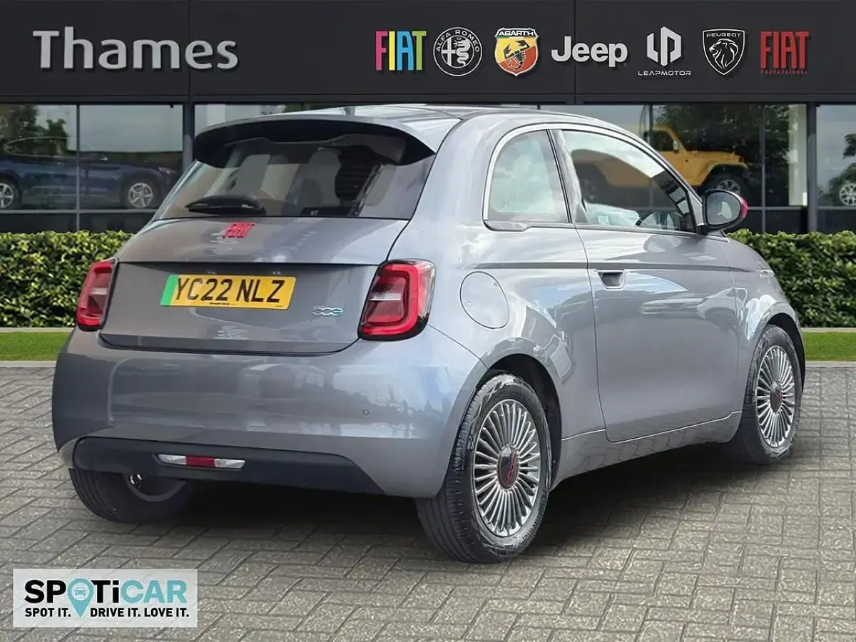 Used Fiat 500e Red 69 kW (94 HP) 2022 Grey Hatchback