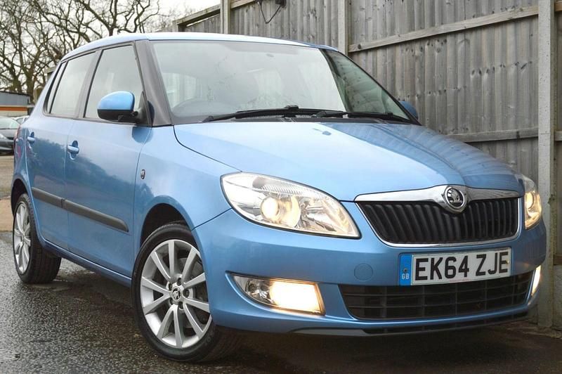 Used Skoda Fabia Elegance 105 HP (77 kW) 2014 Blue Hatchback