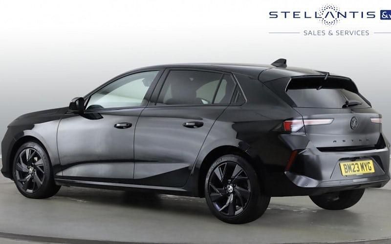 Used Vauxhall Astra 131 HP (96 kW) 2025 Hatchback