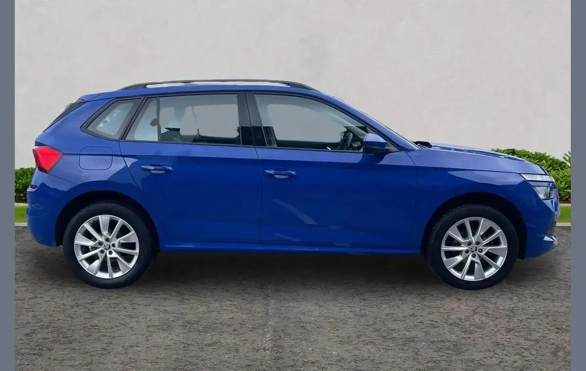 Used Skoda Kamiq SE 108 HP (79 kW) 2022 Blue SUV