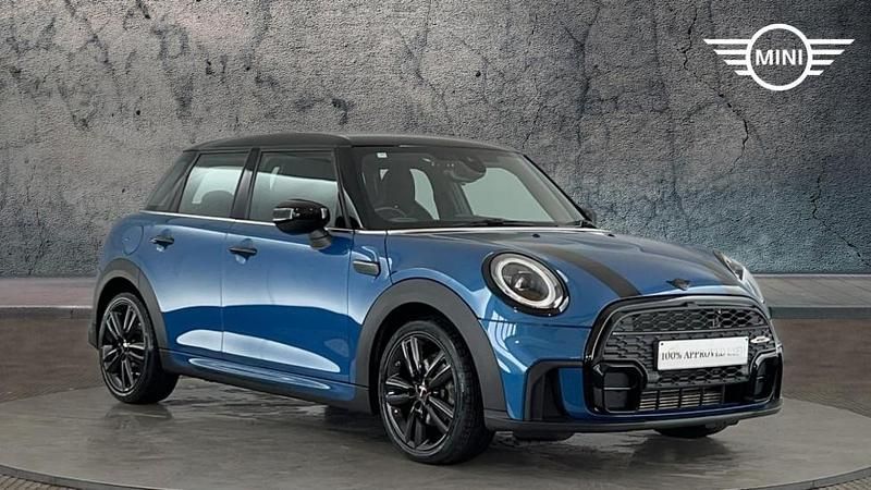 Blue Used 2023 Mini Cooper Hatch Hatchback | £23,990 (Expensive) - Image 1/4