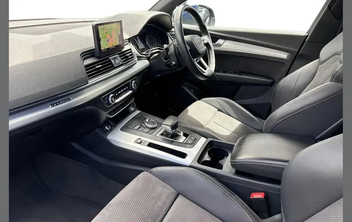 Used Audi Q5 S-Line 187 HP (137 kW) 2019 Blue SUV