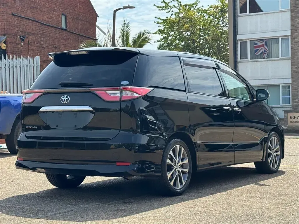 Used Toyota Estima Premium 2018 Black MPV