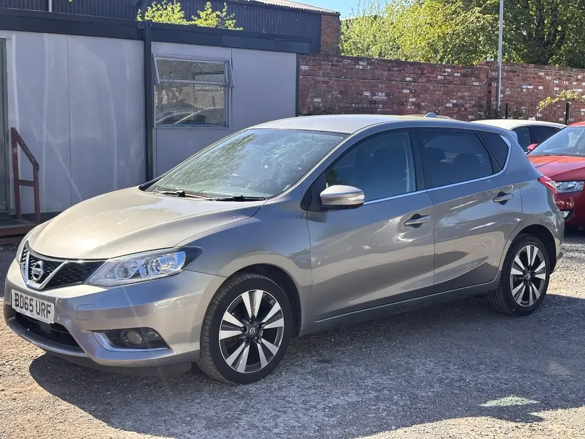 Used Nissan Pulsar N-TEC 115 HP (84 kW) 2015 Grey Hatchback