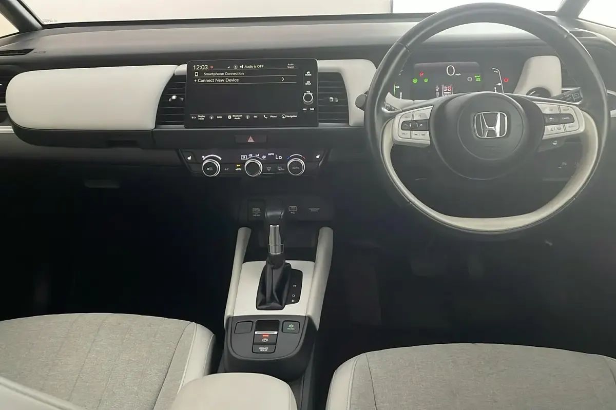 Used Honda Jazz Hybrid 109 HP (80 kW) 2021 Blue Hatchback