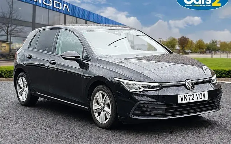 Used VW Golf VIII Life 150 HP (110 kW) 2024 Hatchback