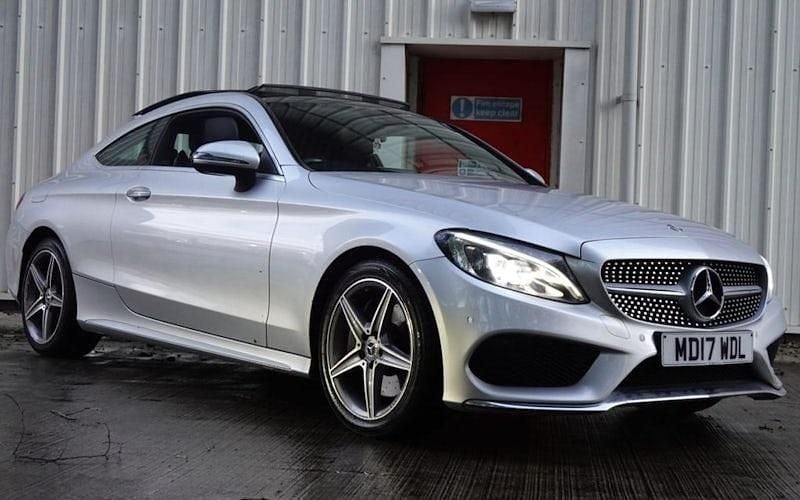 Used Mercedes C250 AMG Line Premium Plus 204 HP (150 kW) 2017 Silver Coupe