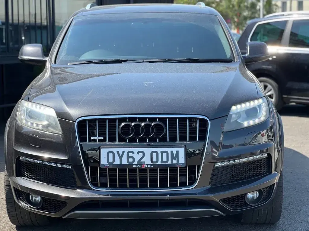 Used Audi Q7 S-line plus 2012 Grey SUV