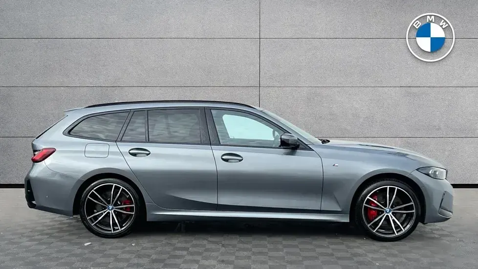 Used BMW 330e M Sport 292 HP (214 kW) 2024 Grey Estate
