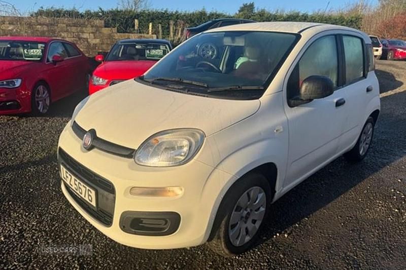 Used 2012 Fiat Panda Pop | £2,995 (Fair price) - Image 1/1