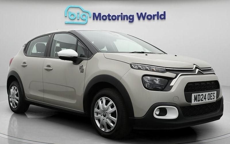 Used Citroën C3 PureTech 83 HP (61 kW) 2024 Hatchback