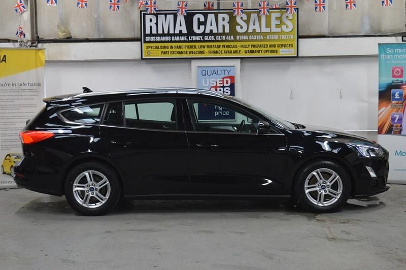 Used Ford Focus Zetec 2019 Black Estate