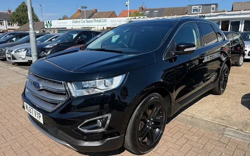 Used Ford Edge Titanium 180 HP (132 kW) 2017 SUV