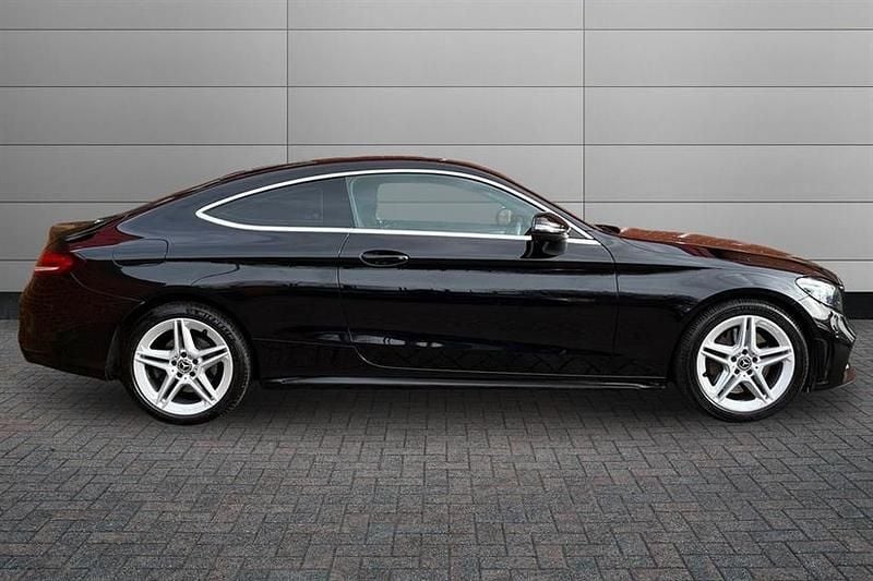 Used Mercedes C300 AMG Line Premium 258 HP (189 kW) 2018 Black Coupe