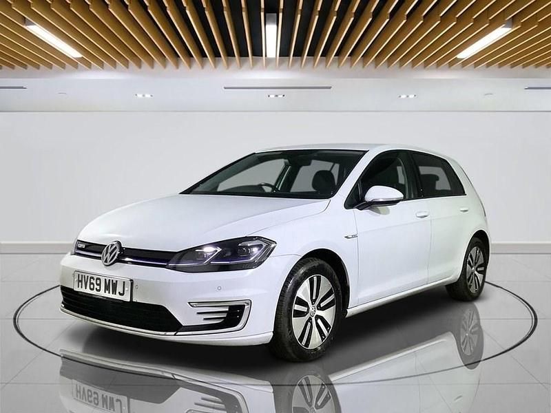 Used VW e-Golf 100 kW (136 HP) 2019 White Hatchback