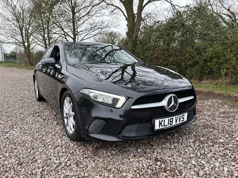 Used Mercedes A180 Executive 116 HP (85 kW) 2018 Black Hatchback