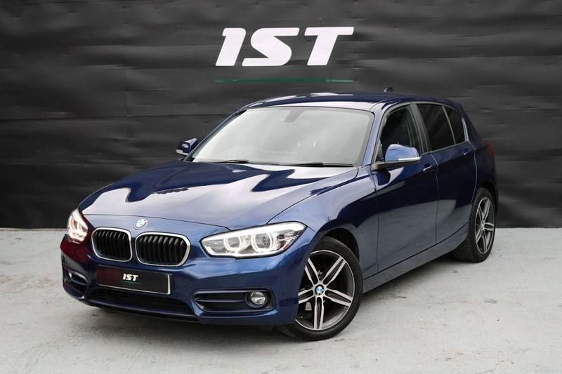 Used BMW 118 Sport Line 2018 Blue Hatchback