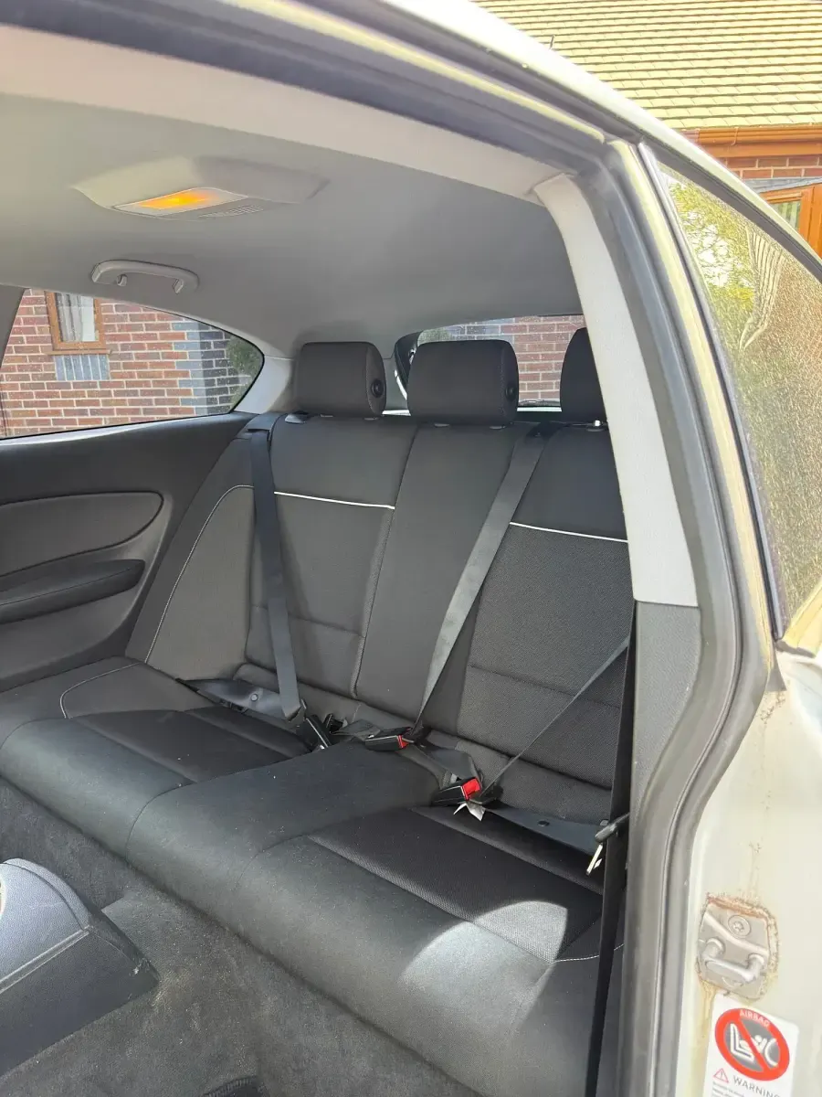 Used BMW 116 Sport Line 2009 Silver Hatchback