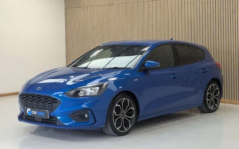 Used Ford Focus ST-Line X 125 HP (91 kW) 2018 Blue Hatchback