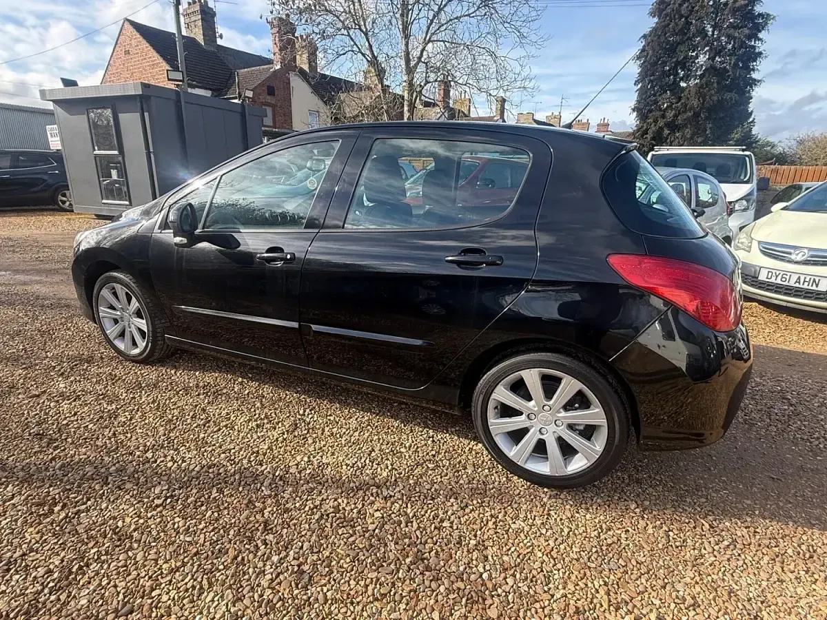 Used Peugeot 308 Active 2012 Black Hatchback