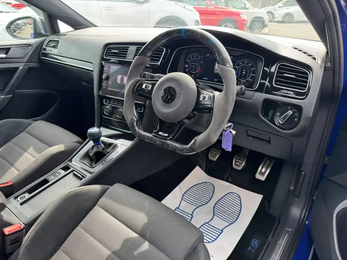 Used VW Golf VII R 310 HP (228 kW) 2018 Blue Hatchback
