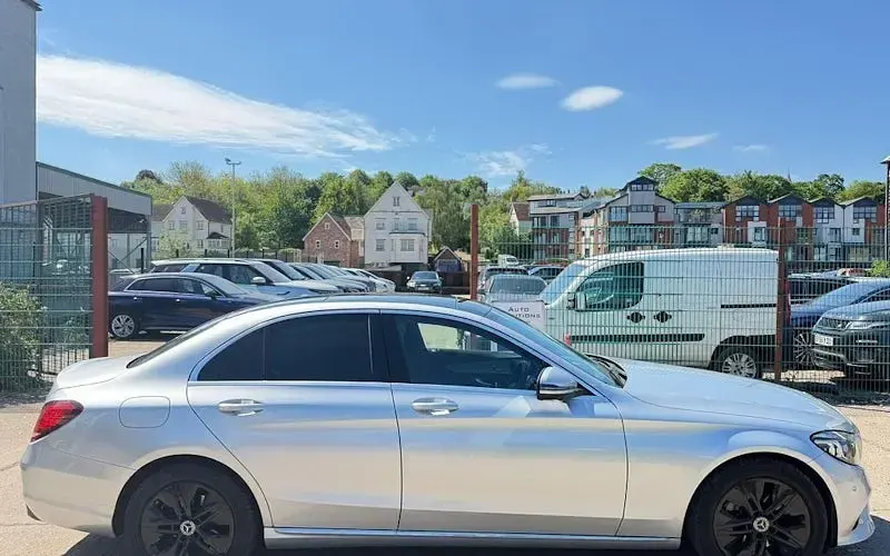 Used Mercedes C200 Premium Plus 184 HP (135 kW) 2019 Sedan