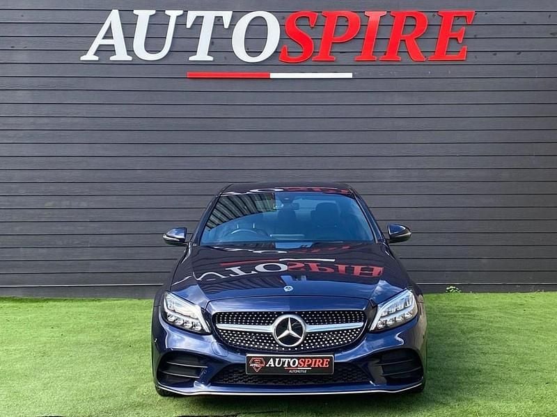 Begagnad Mercedes C220 AMG line 2018 Blå Sedan