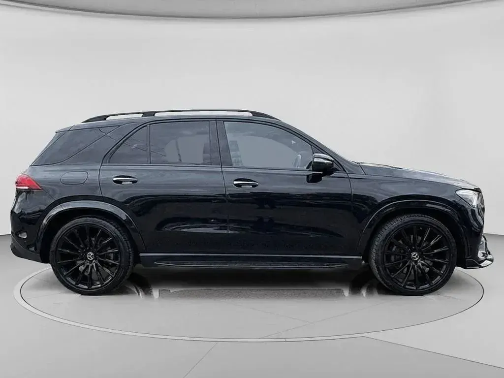 Used Mercedes GLE400 AMG line 330 HP (242 kW) 2022 Black SUV