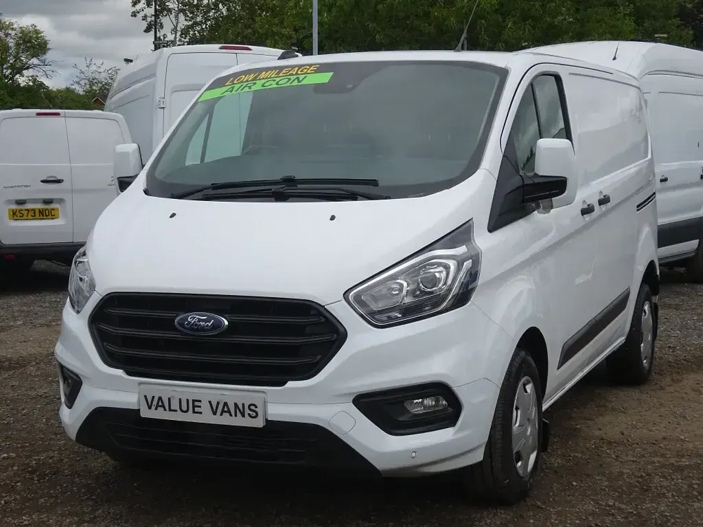 Used Ford Transit Custom Trend 130 HP (95 kW) 2022 White Van