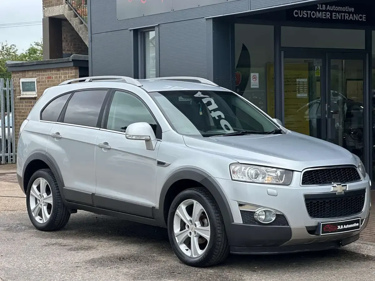 Used Chevrolet Captiva LTZ 184 HP (135 kW) 2012 Silver SUV