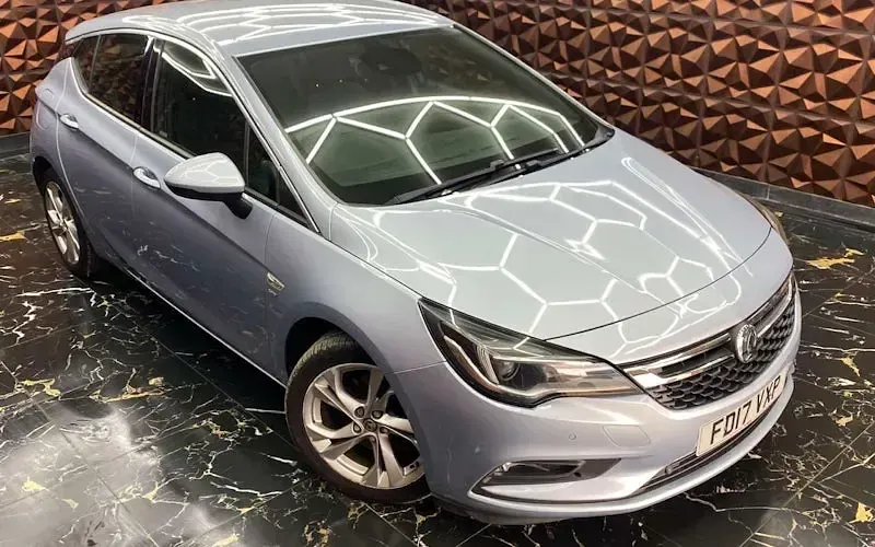 Used Vauxhall Astra SRi 136 HP (100 kW) 2017 Hatchback