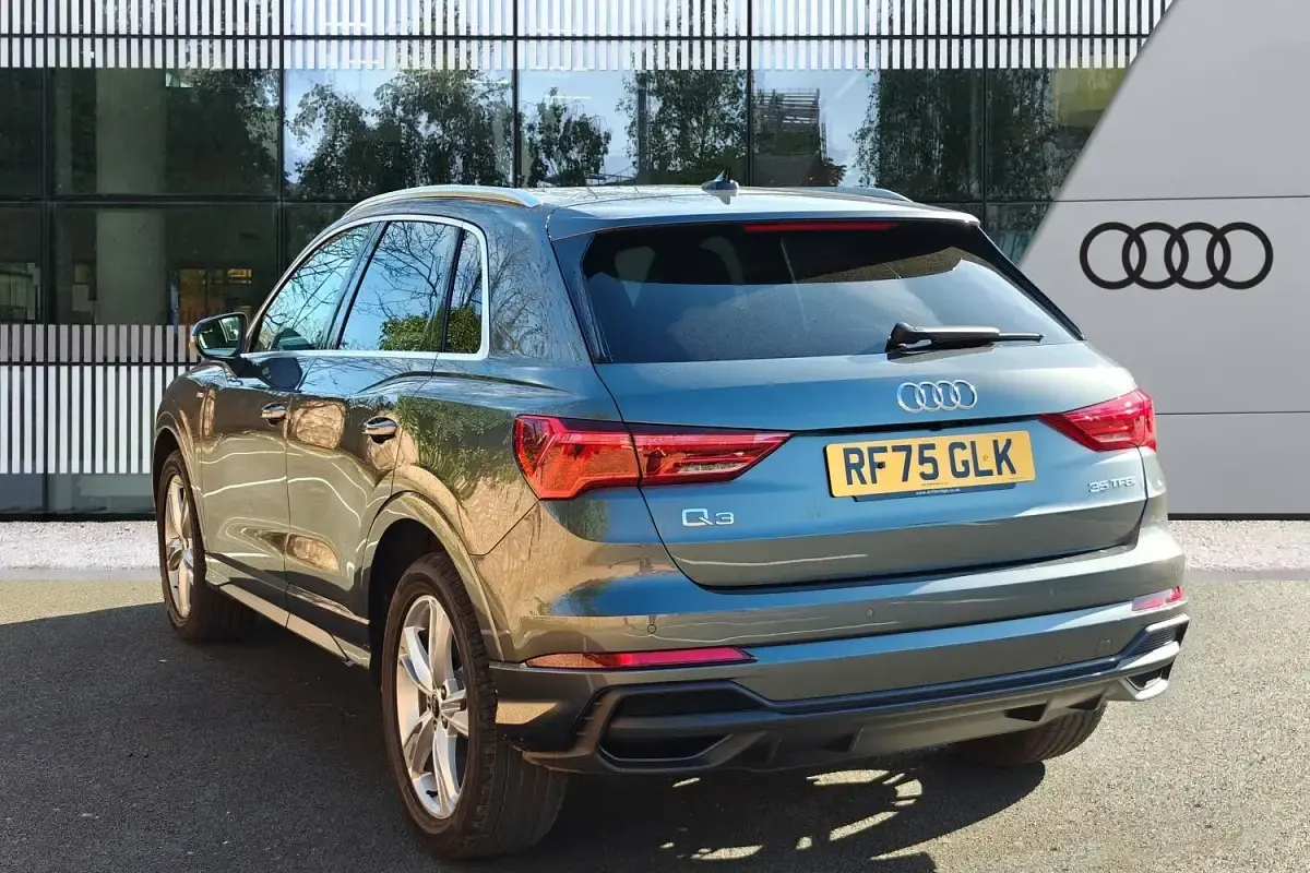 Used Audi Q3 S-Line 150 HP (110 kW) 2026 Grey SUV
