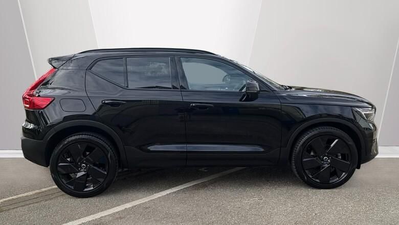Used Volvo XC40 Plus 163 HP (119 kW) 2025 SUV