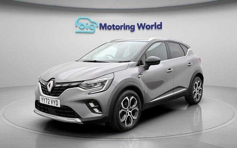 Używany Renault Captur Techno 91 KM (66 kW) 2023 Szary SUV