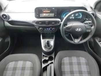 Used Hyundai i10 Premium 84 HP (61 kW) 2024 Grey Hatchback
