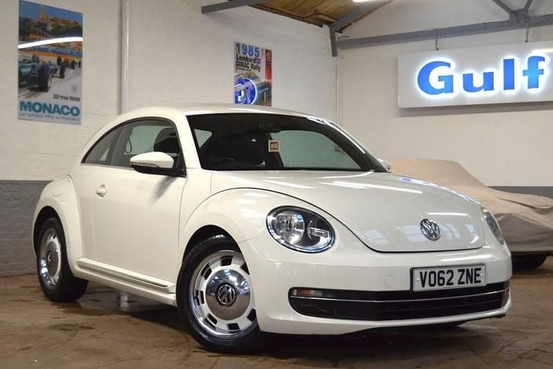 Used VW Beetle Design 2012 White Hatchback