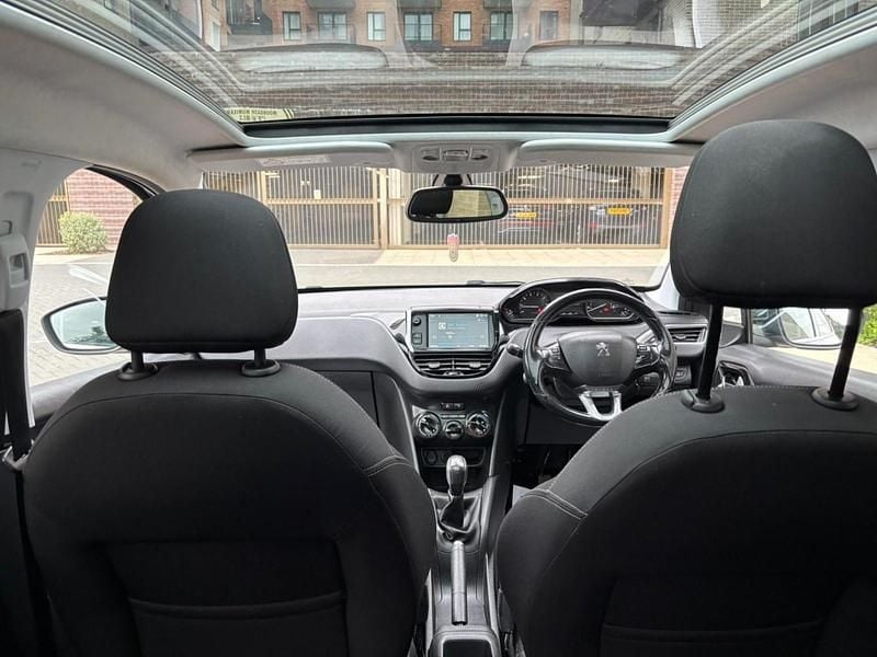 Used Peugeot 208 Allure Premium 2018 Grey Hatchback
