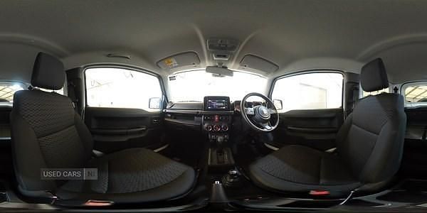 Image 2/4