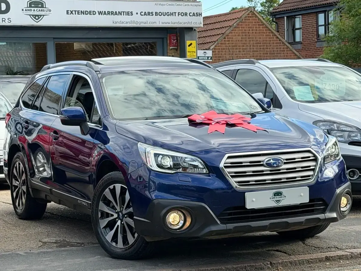 Used Subaru Outback Premium 150 HP (110 kW) 2015 Blue Estate