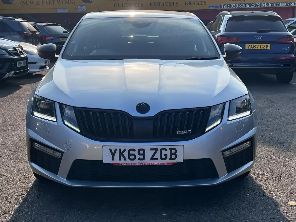 Used Skoda Octavia vRS 245 HP (180 kW) 2019 Silver Hatchback