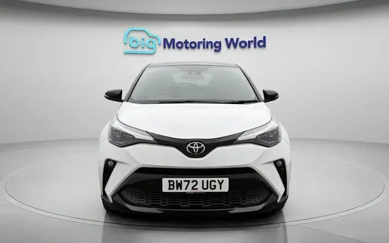 Used Toyota C-HR Sport 122 HP (89 kW) 2023 White SUV