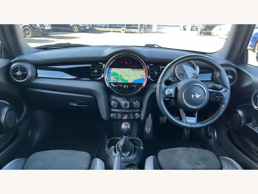 Usado Mini Cooper Sport 136 CV (100 kW) 2021 Rojo Utilitario