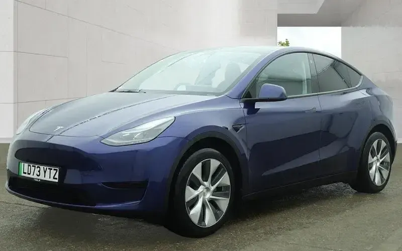 Used Tesla Model Y RWD 219 kW (299 HP) 2024 SUV