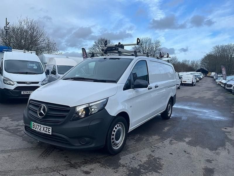 Used Mercedes e-Vito Progressive 85 kW (116 HP) 2022 White MPV