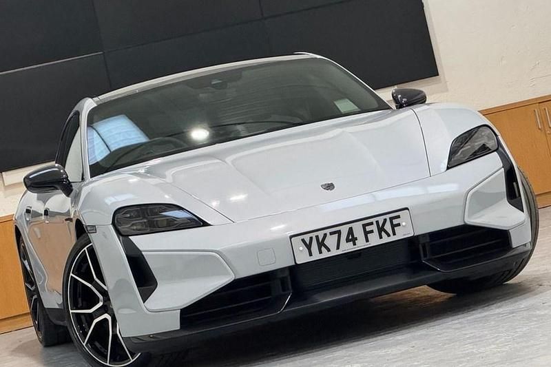 Used Porsche Taycan 570 kW (775 HP) 2024 Sedan