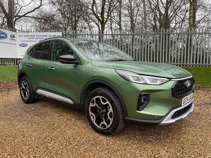 Begagnad Ford Kuga Active 180 HK (132 kW) 2024 Grön SUV
