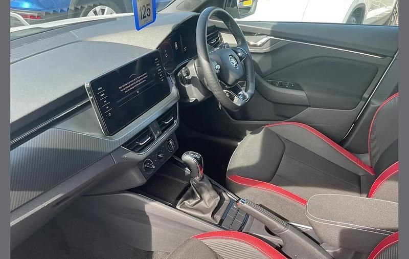 Used Skoda Kamiq Monte Carlo 115 HP (84 kW) 2023 White SUV