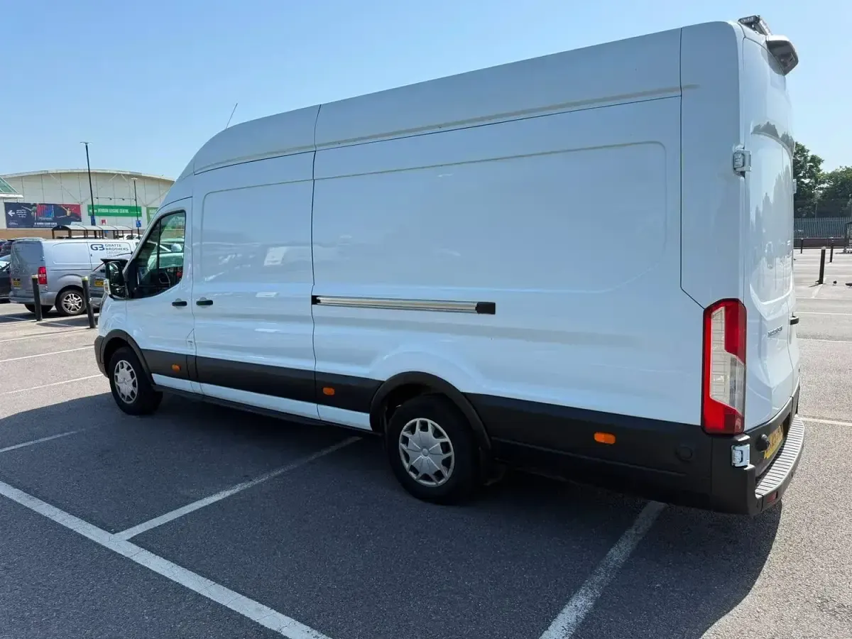 Used Ford Transit Trend 130 HP (95 kW) 2025 White Van