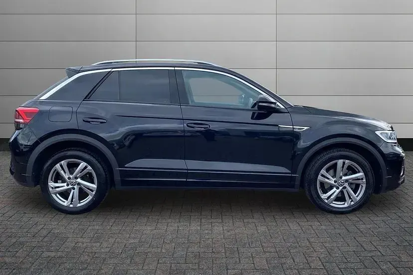 Used VW T-Roc R-line 150 HP (110 kW) 2022 Black SUV