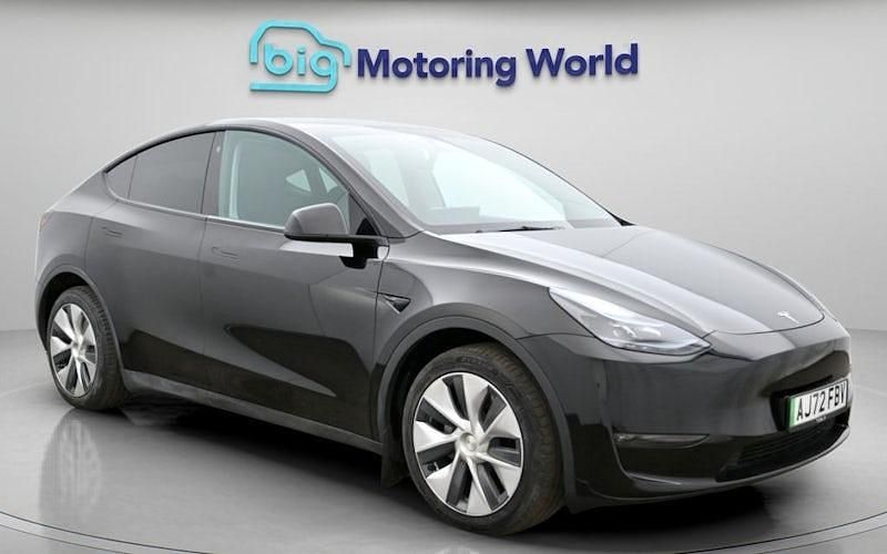 Used Tesla Model Y Long Range AWD 286 kW (389 HP) 2025 SUV